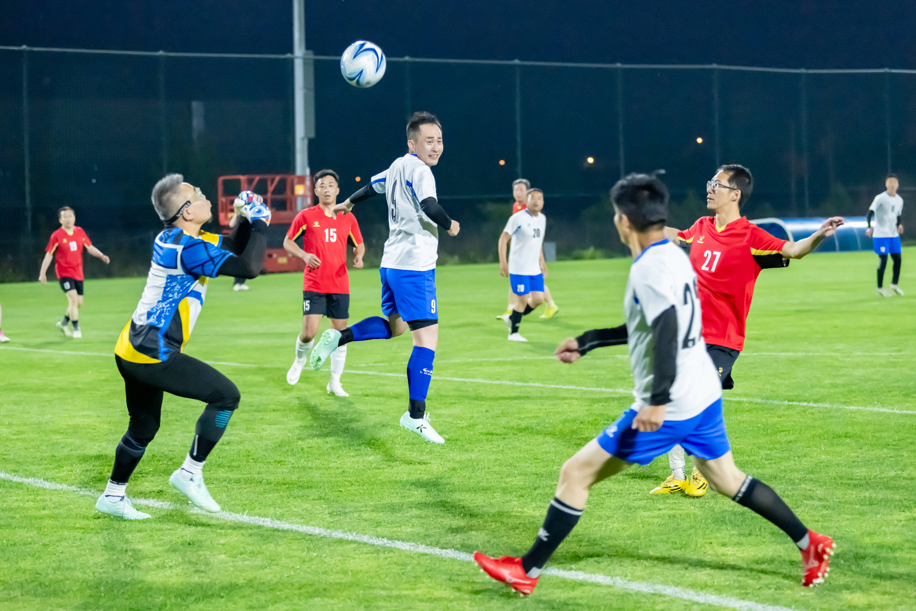 球迷和媒体 球迷和媒体