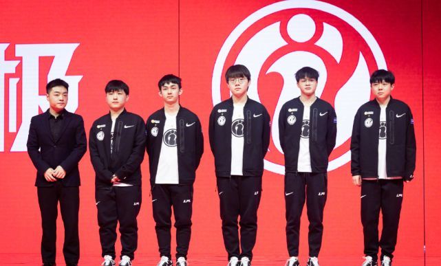 试图豪赌短 试图豪赌短