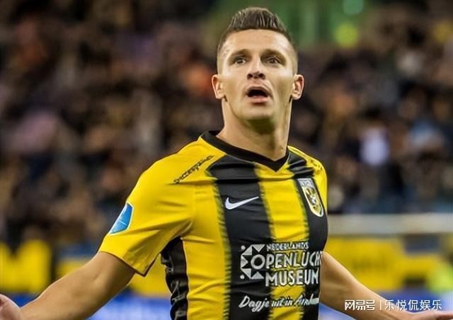 足球界总有 足球界总有