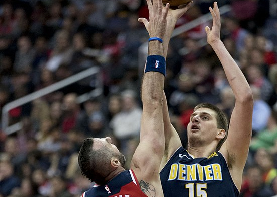 媒体和球迷 媒体和球迷